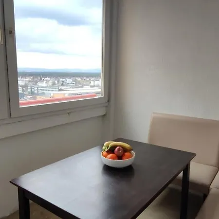 Apartment Skyline-aussicht Und Fantastische Sonnenuntergaenge