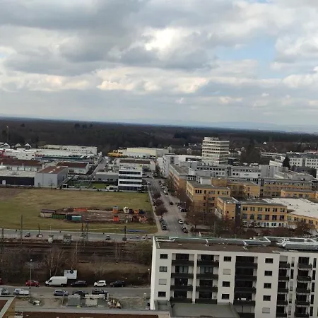 Skyline-aussicht Und Fantastische Sonnenuntergaenge Apartment Langen (Hessen)
