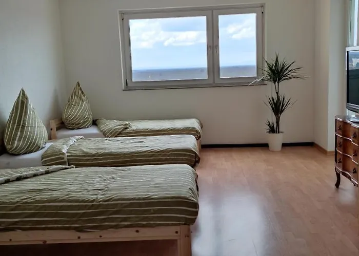 Apartment Skyline-aussicht Und Fantastische Sonnenuntergaenge Langen (Hessen)