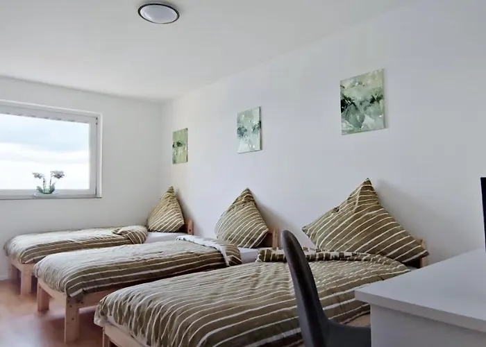 Apartment Skyline-aussicht Und Fantastische Sonnenuntergaenge *