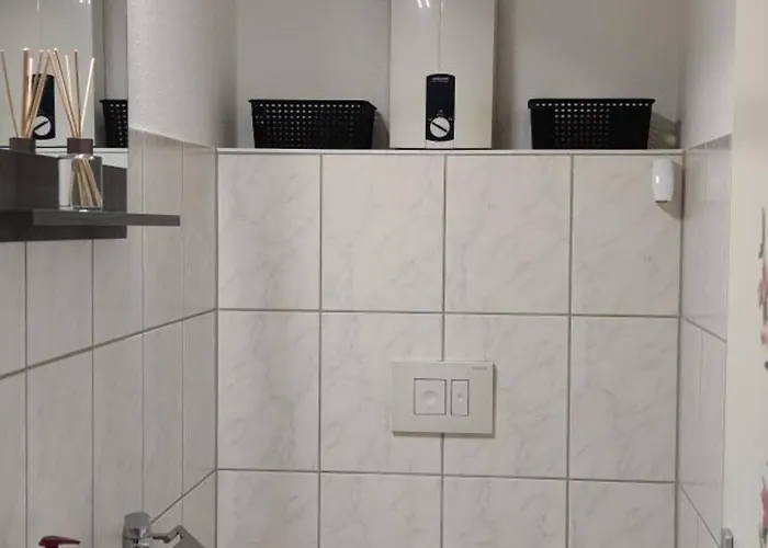 Skyline-aussicht Und Fantastische Sonnenuntergaenge Apartment